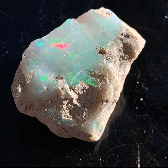 Welo Rough 32.24Ct Natural Ethiopian Play Of Color Rough Opal - Picture 8 of 16